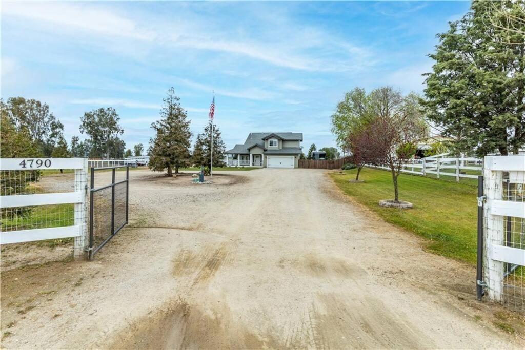 Our Farmhouse, Our Place: Cozy And Cute Homestead! Paso Robles Exterior foto